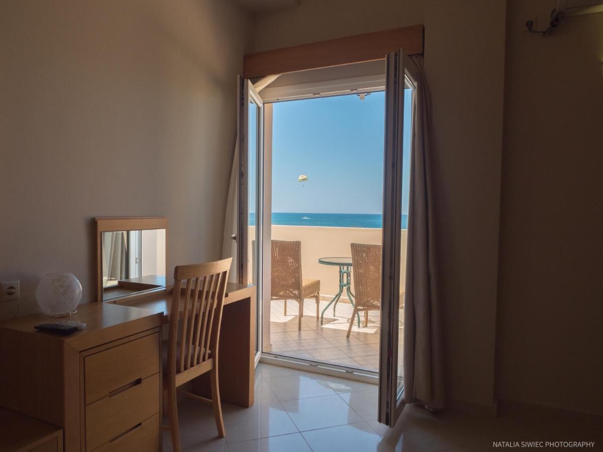 Alexandra Seaside Villas Platanés Eksteriør billede